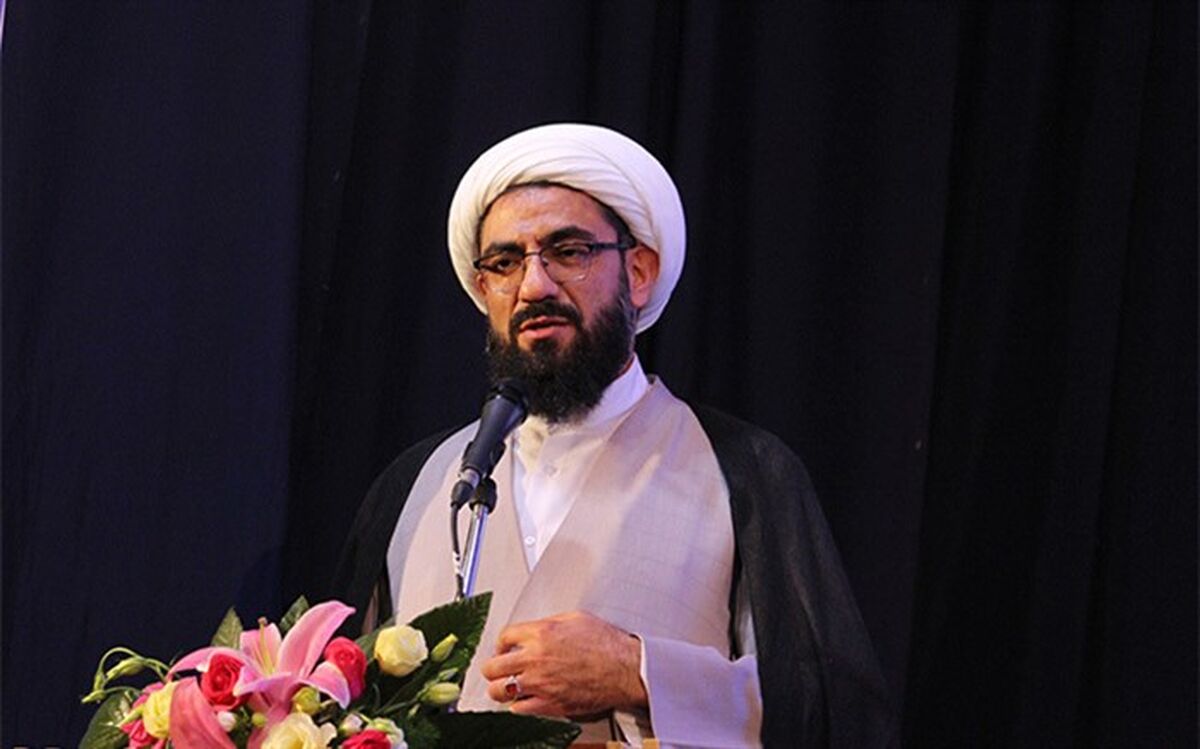 معلمان قلب تپنده فرهنگ و هویت جامعه هستند