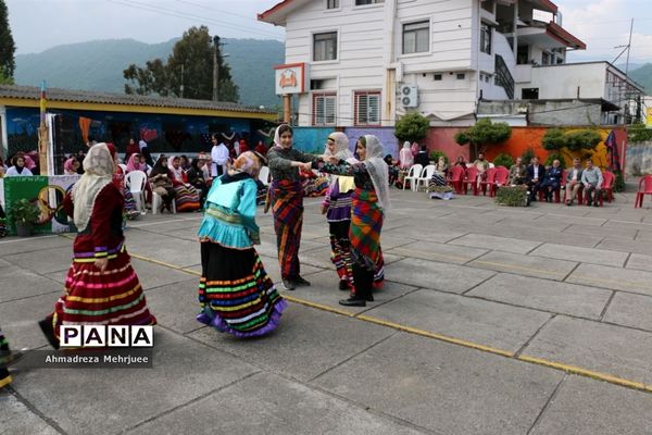 جشنواره دانش‌آموزی بازی‌های بومی‌محلی در رامسر