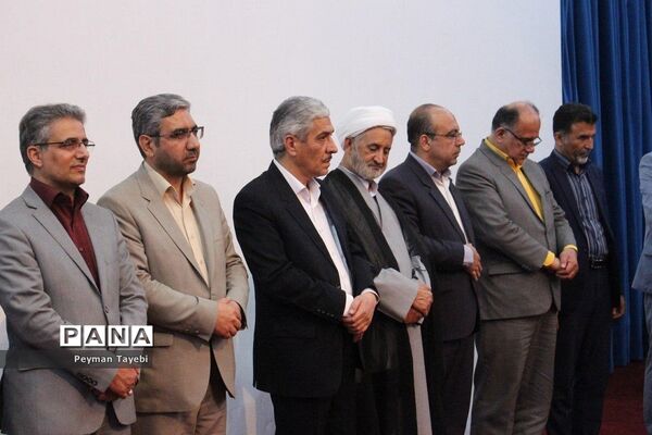 سی و پنجمین برنامه بزرگداشت مقام معلم در شهرستان سمنان