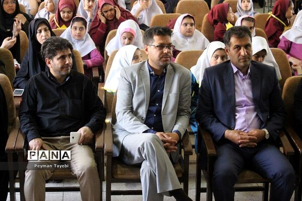 جشنواره سفیران سلامت در دبستان بعثت سمنان