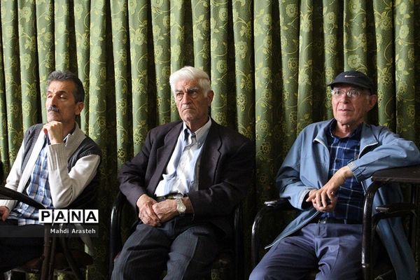 جلسه یادبود فرهنگیان مرحوم شده در شهرستان بیرجند