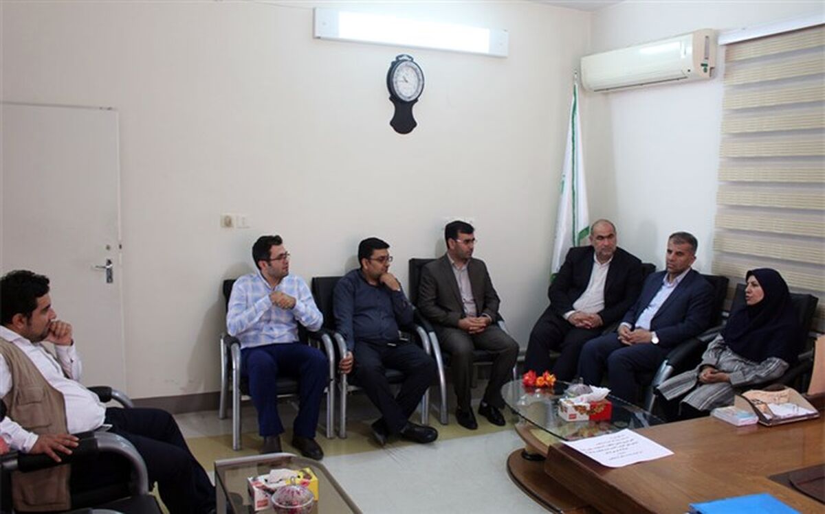 معاونین آموزش متوسطه و سوادآموزی آموزش و پرورش آذربایجان غربی با اعضای سازمان دانش آموزی دیدار کردند