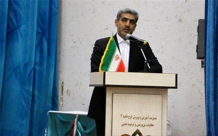 نگرش سازنده مدیران مدارس باعث رشد و شکوفایی هر چه بیشتر آموزش و پرورش می گردد