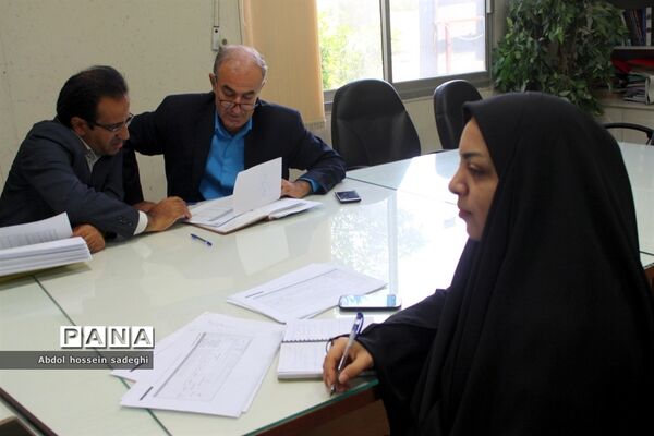 نشست کار گروه تخصصی برنامه عملیاتی سال 98 آموزش و پرورش استان بوشهر