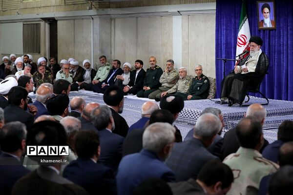 دیدار مسئولان نظام با مقام معظم رهبری