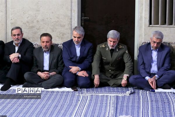 دیدار مسئولان نظام با مقام معظم رهبری
