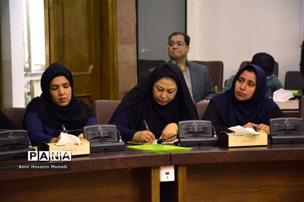 نشست خبری استاندار آذربایجان شرقی