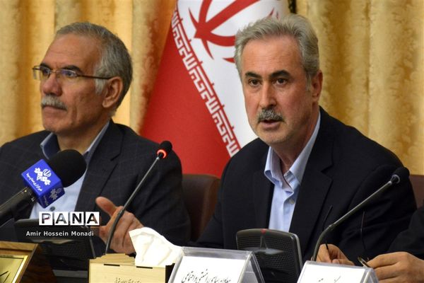 نشست خبری استاندار آذربایجان شرقی