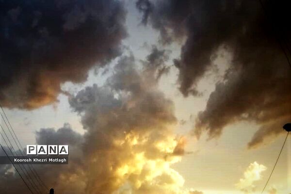 آسمان سرخ کازرون