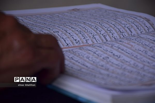حال و هوای آرامگاه حافظ در ماه  مبارک رمضان