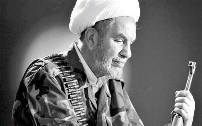 مسئولان فرهنگی نسل حاضر را با مجاهدت های مرحوم حجت الاسلام حسنی آشنا کنند