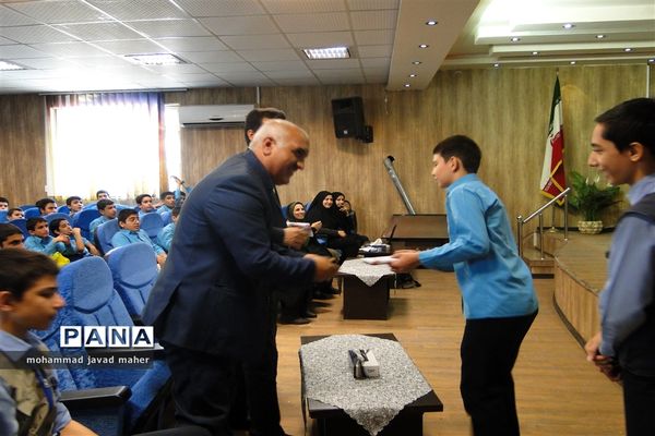 اختتامیه مسابقات فرهنگی و هنری ویژه مقطع متوسطه دوره اول در شهرقدس