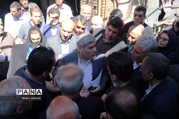 بازدید مدیران ارشد بیمه کشور و  نماینده مردم تبریز،  اسکو و آذرشهر از بازار تبریز