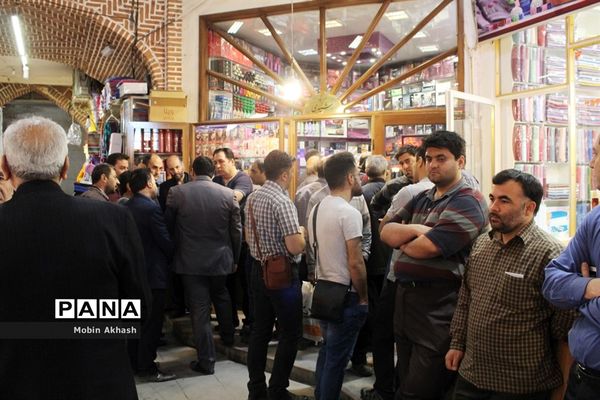 بازدید مدیران ارشد بیمه کشور و  نماینده مردم تبریز،  اسکو و آذرشهر از بازار تبریز