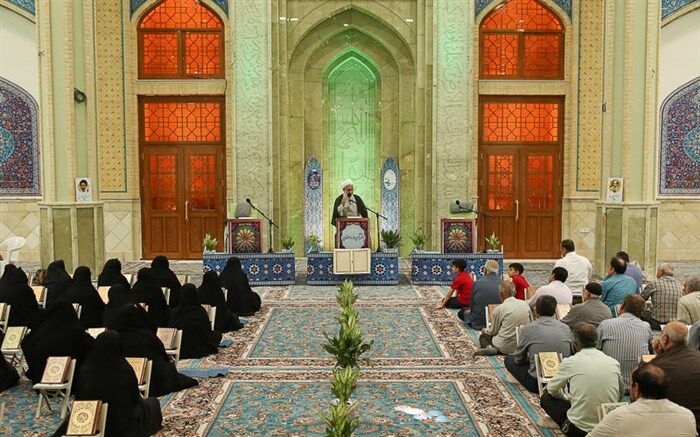 قرآن زنده کننده دل و عامل نشاط معنوی است