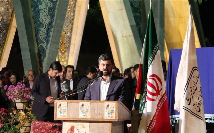 امروز شعرهای خیام تبدیل به گفتمان ادبیات جهانی شده است
