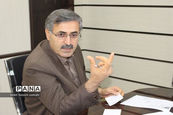 جلسه کارگروه  لباس فرم دانش‌آموزی استان بوشهر