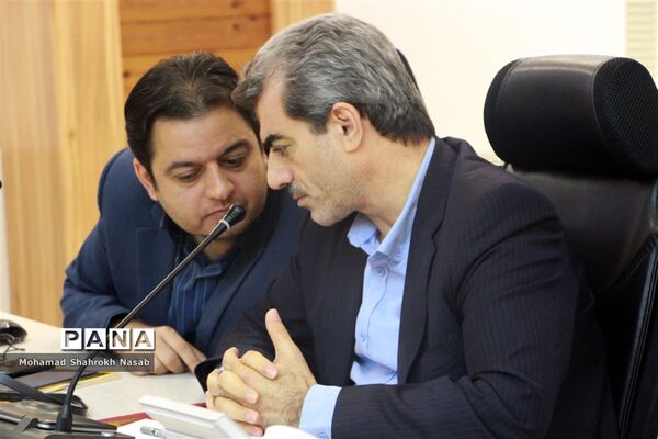 نشست شورای آموزش و پرورش خوزستان در اهواز