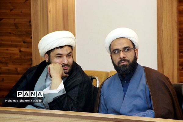 نشست شورای آموزش و پرورش خوزستان در اهواز