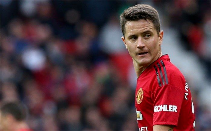 هافبک منچستر یونایتد به پاری سن ژرمن پیوست