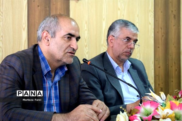 اعزام کاروان کمک‌های آموزش و پرورش آذربایجان شرقی به مناطق سیل زده خوزستان