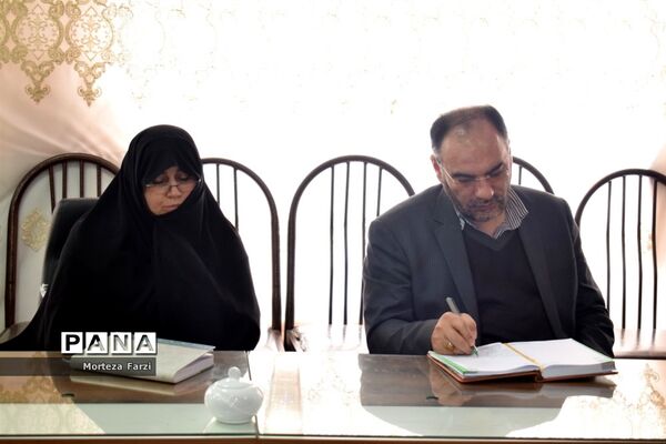 اعزام کاروان کمک‌های آموزش و پرورش آذربایجان شرقی به مناطق سیل زده خوزستان