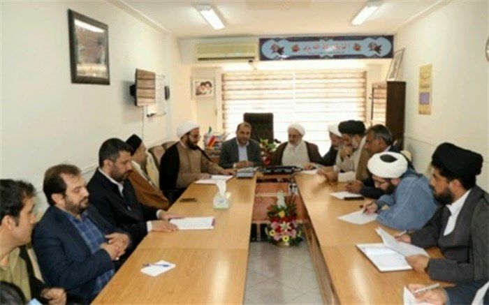 فعالیت ۸۰۰ روحانی در مدارس لرستان