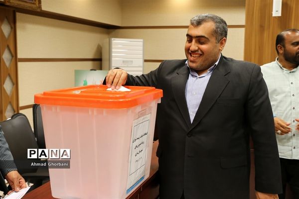 انتخابات هیات رئیسه شورای روابط عمومی شهرستان ساری