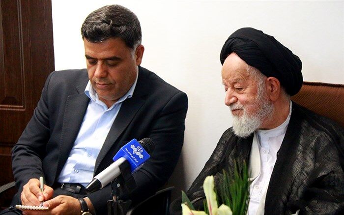 کلید علم و دانش، آموزش و پرورش است