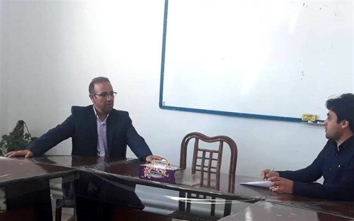 معلم نمونه کاغذکنان استان آذربایجان شرقی از تجربیات خود می گوید