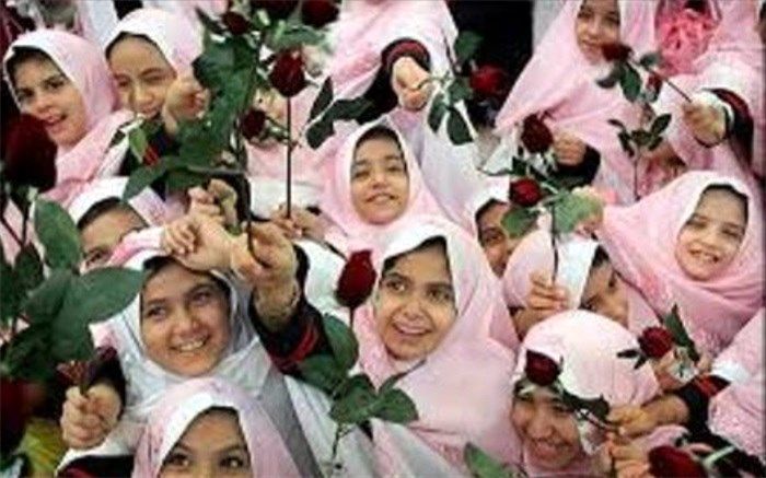 اخذ ID Card شرط استمرار فعالیت مدیران مدارس برای سال تحصیلی آتی است