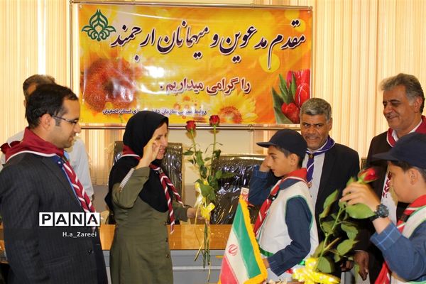 حضور رئیس آموزش و پرورش پیربکران در سازمان دانش آموزی اصفهان