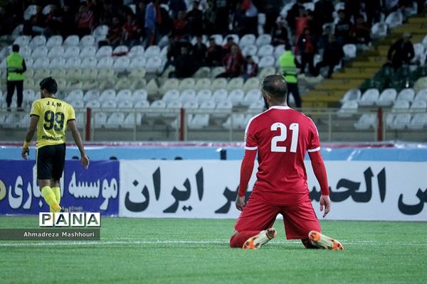 دیدار دو تیم تراکتور سازی تبریز و پارس جنوبی جم