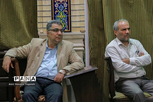 مراسم سخرانی حجت اسلام علیرضا تراشیون در مسجد حضرت زینب جزیره کیش