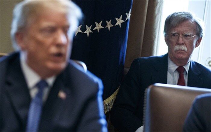 ترامپ پلیس خوب بازی بولتون است یا مخالف جنگ؟