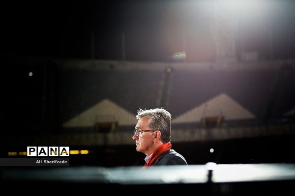 دیدار تیم‌های پرسپولیس و ماشین سازی تبریز