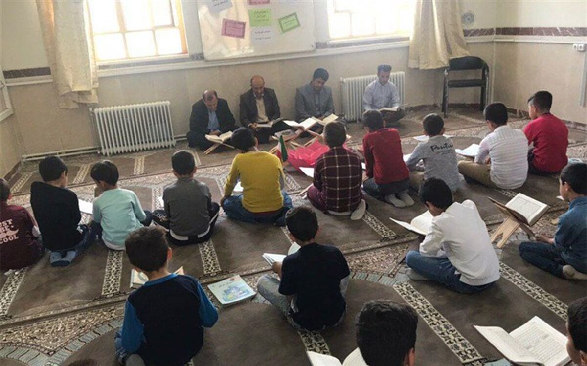 برگزاری جشن شکرگزاری کسب مهارت روخوانی قرآن دانش آموزان سوم ابتدایی