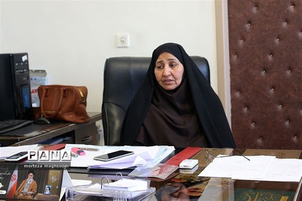 جلسه کارگروه استانی طرح و ساماندهی لباس فرم دانش آموزی