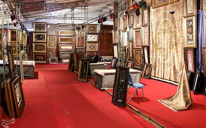سالانه ۲۰ میلیون دلار فرش آذربایجان غربی به اروپا صادر می‌شود