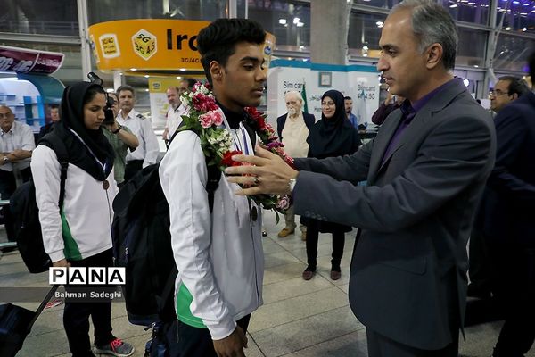 بازگشت تیم ملی دو و‌ میدانی دانش‌آموزان از مسابقات جهانی کرواسی