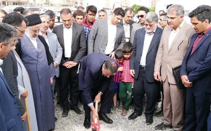 200 واحد مسکونی توسط خیران مسکن ساز در بیرجند کلنگ‌ذنی شد