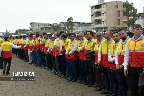 رژه ناجیان غریق و عوامل امداد و نجات در بابلسر