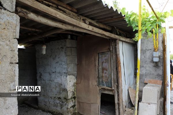 بازدید معاون وزیر کشور  و فرمانده سازمان بسیج مستضعفین کشور ازمناطق‌سیل‌زده سیمرغ