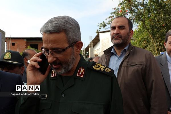 بازدید معاون وزیر کشور  و فرمانده سازمان بسیج مستضعفین کشور ازمناطق‌سیل‌زده سیمرغ