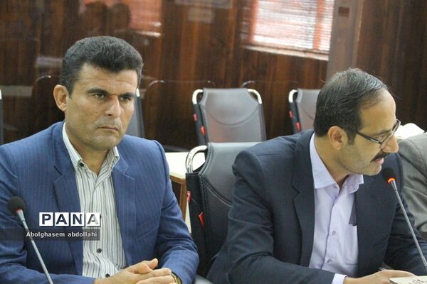 گردهمایی معاونان پرورشی و تربیت بدنی و روسای سازمان دانش‌آموزی استان بوشهر