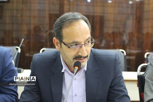 گردهمایی معاونان پرورشی و تربیت بدنی و روسای سازمان دانش‌آموزی استان بوشهر