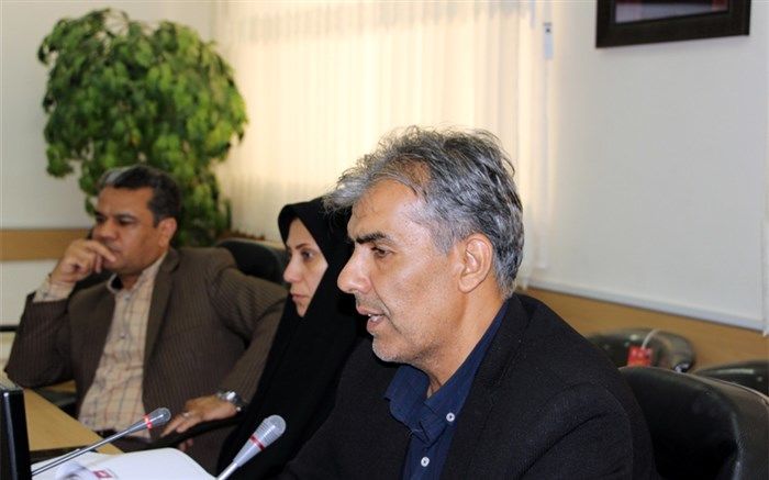 جلسه استانی کارگروه ساماندهی و نظارت بر تهیه و توزیع لباس فرم دانش آموزان برگزار شد