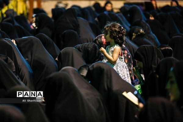 مراسم احیا شب نوزدهم ماه مبارک رمضان در مقبره الشهدای چیتگر