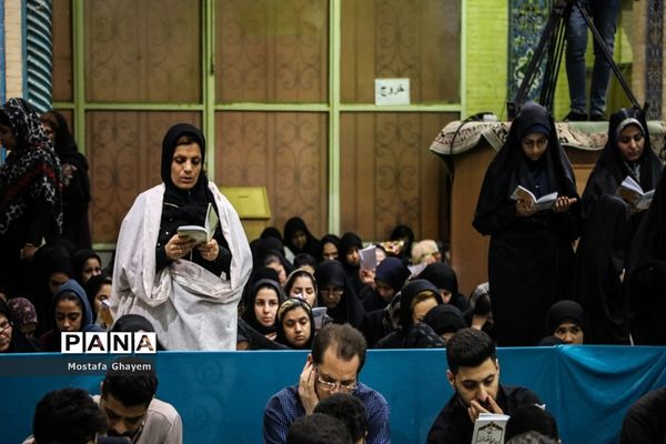مراسم احیا شب نوزدهم ماه مبارک رمضان در مصلای آبادان