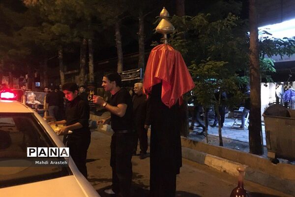 مراسم شب احیا در زور خانه مالک اشتر بیرجند